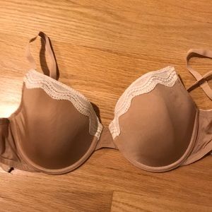 Calvin Klein Nude/Tan Lace Trim T-Shirt Bra